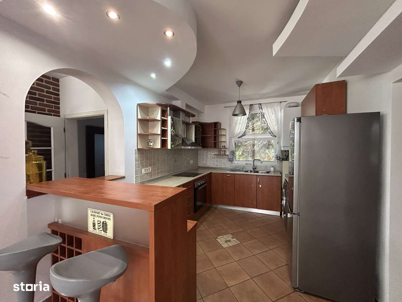 Resedinta 5 camere, cu Padure Privata, Paradisul Verde, teren 1735mp-10