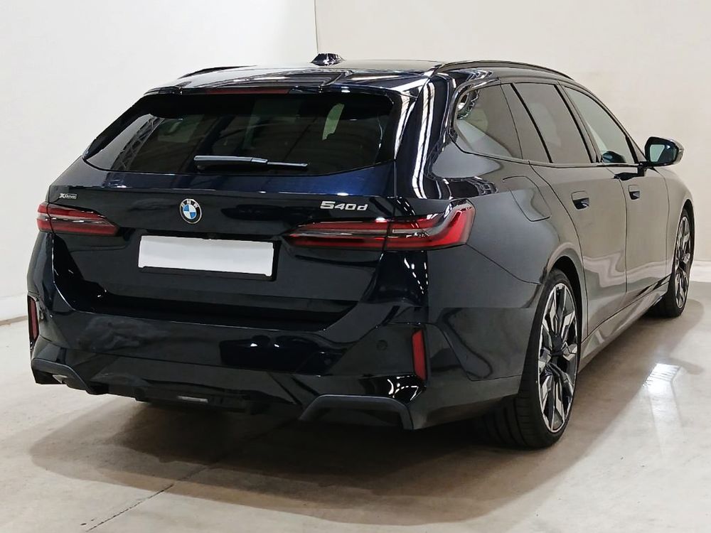 BMW Seria-5 540D XDRIVE 3.0 Diesel 303 KM — zdjęcie 6