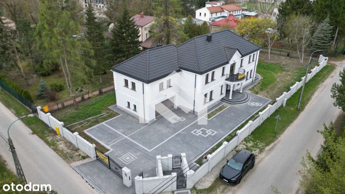 Nowoczesny dom do własnej aranżacji | Konstancin