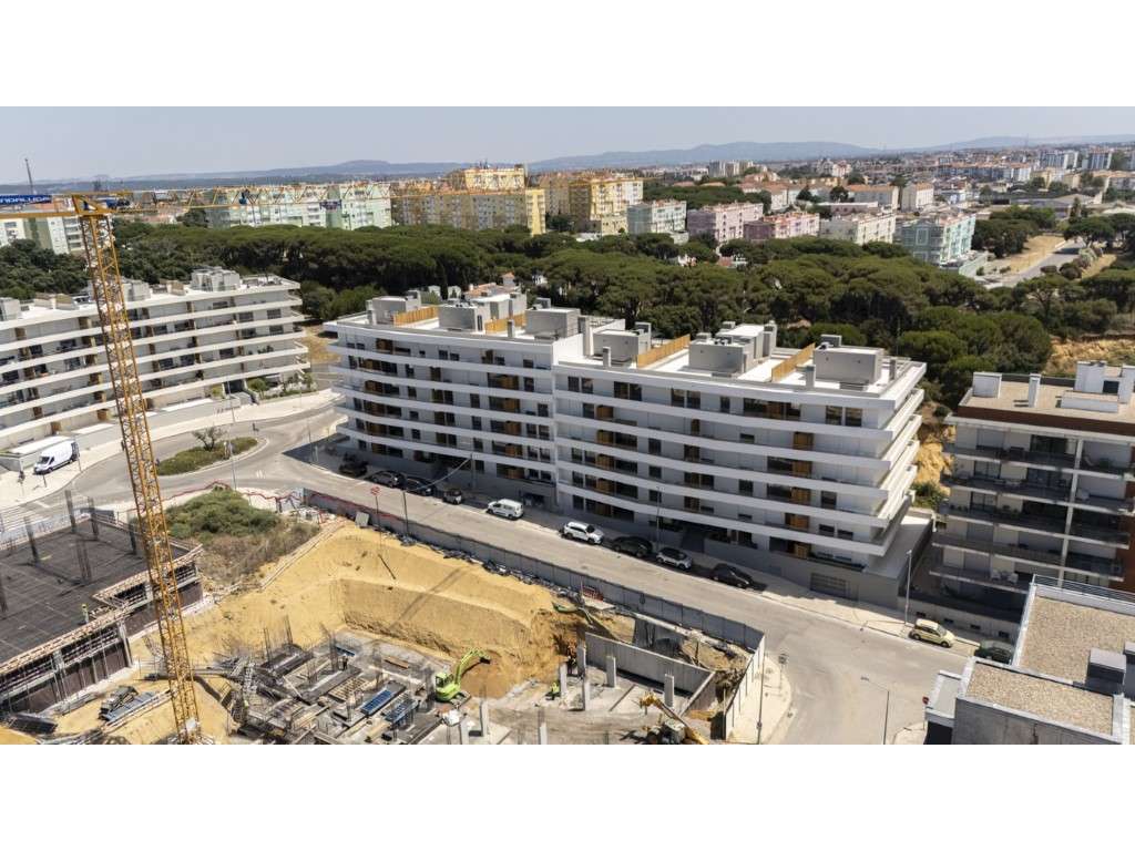 Apartamento T2 Novo no Seixal Baía com Terraço e Estacionamento-34