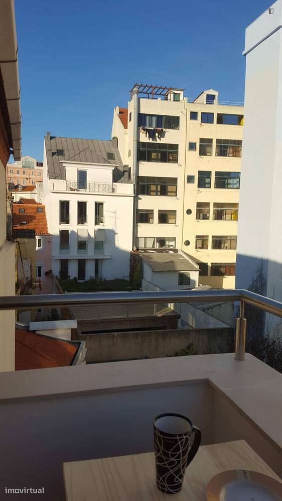 Estúdio - localizado em Princípe Real Lisbon - Grande imagem: 4/8
