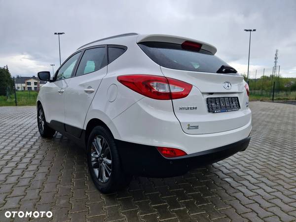 Hyundai ix35 1.7 CRDi 2WD Fifa World Cup Edition - 10