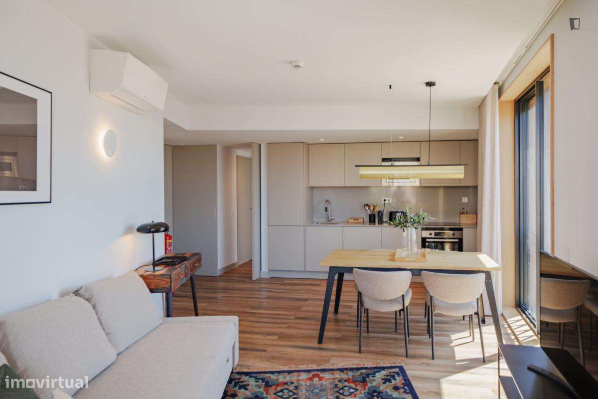 Apartamento com 1 quartos - localizado em Santo Ildefonso Porto - Grande imagem: 5/9