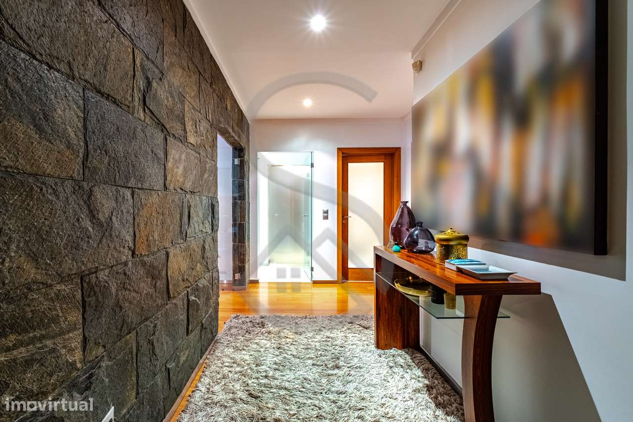 Apartamento T3 de Luxo em Vilar do Paraíso e Mafamude-31