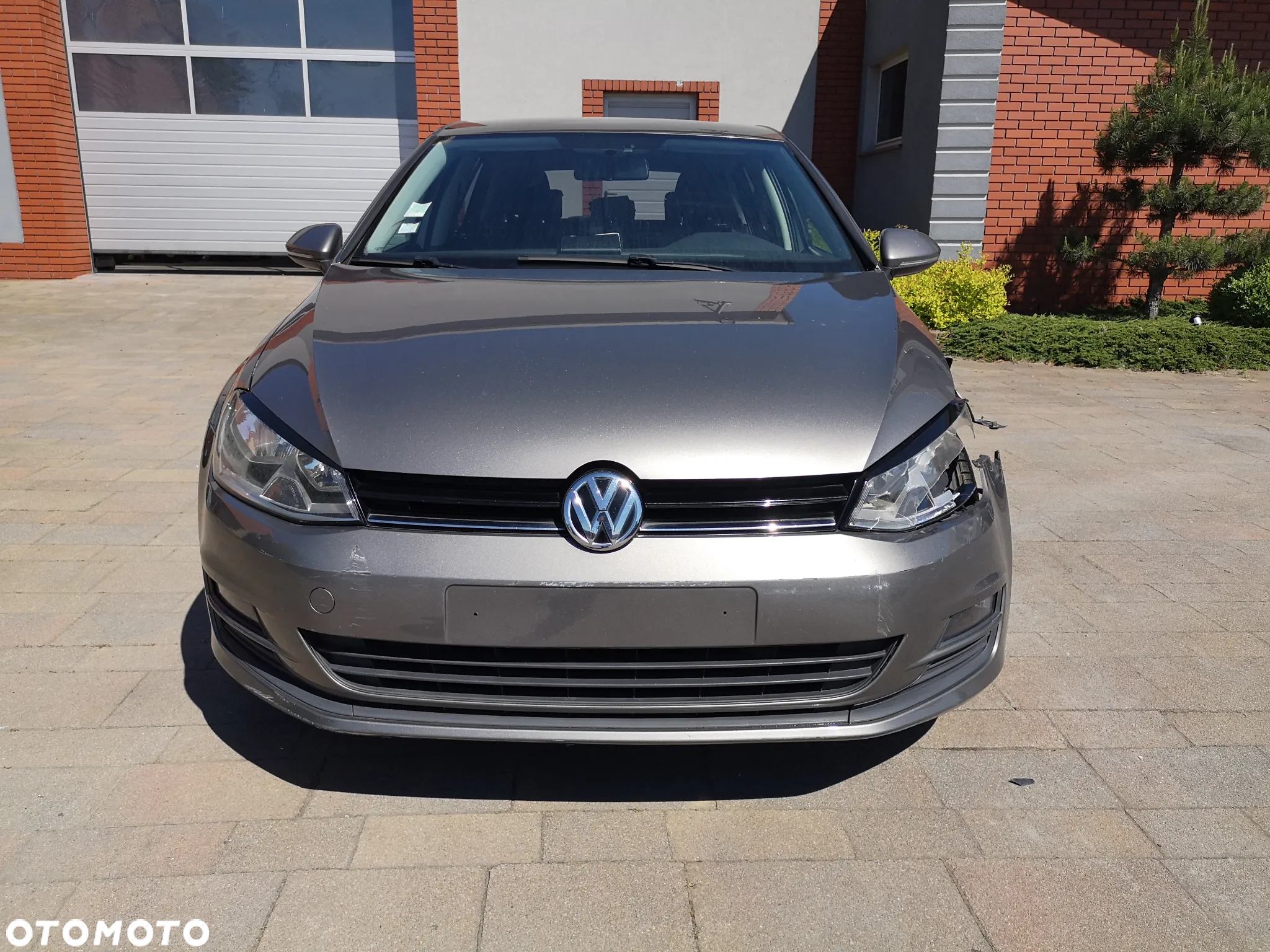 Volkswagen Golf 1.6 TDI BlueMotion Comfortline - 3