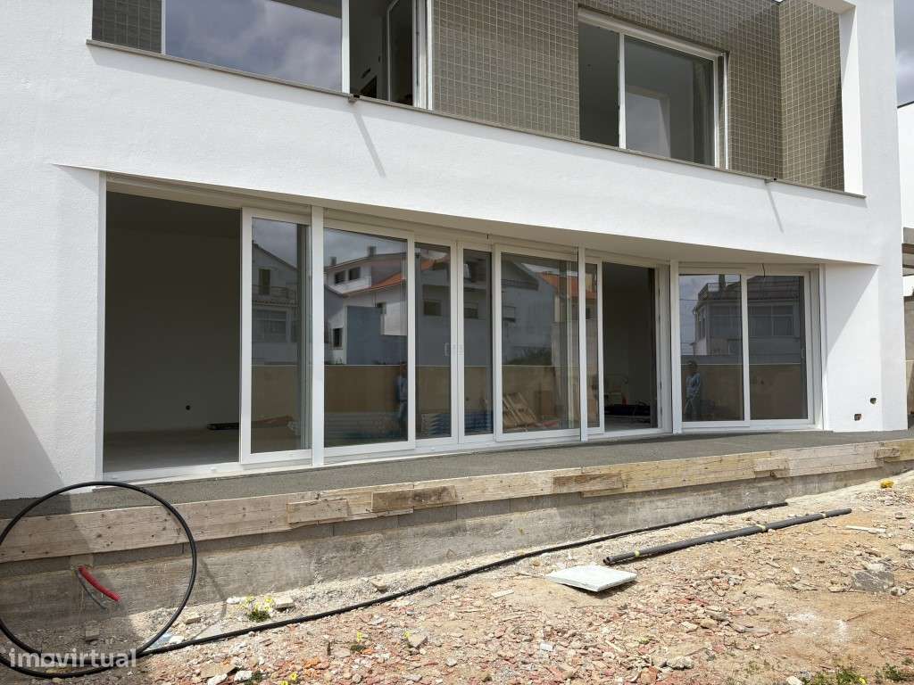 Moradia Nova T4 com Piscina - Cascais-9