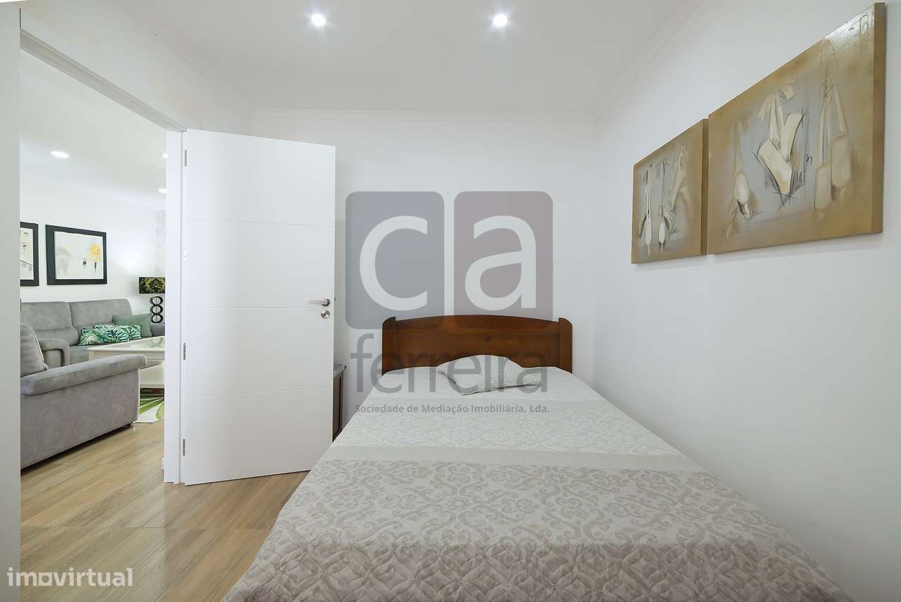 Moradia T3 Totalmente Remodelada em Almeirim-19