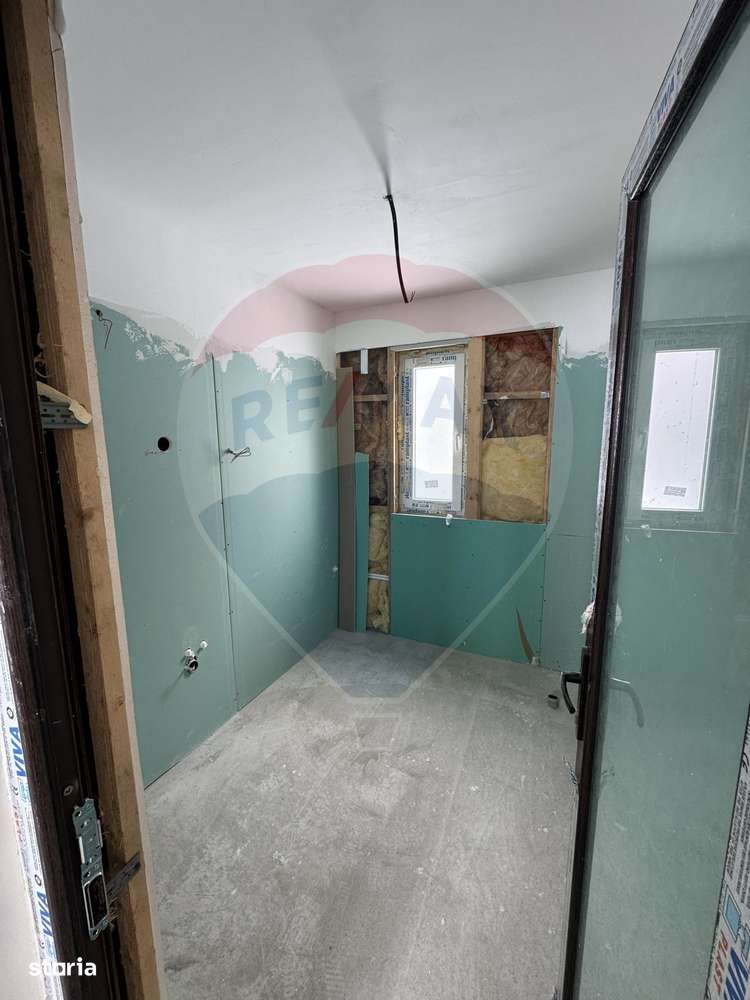 Casă / Vilă cu 6 camere de vânzare-6