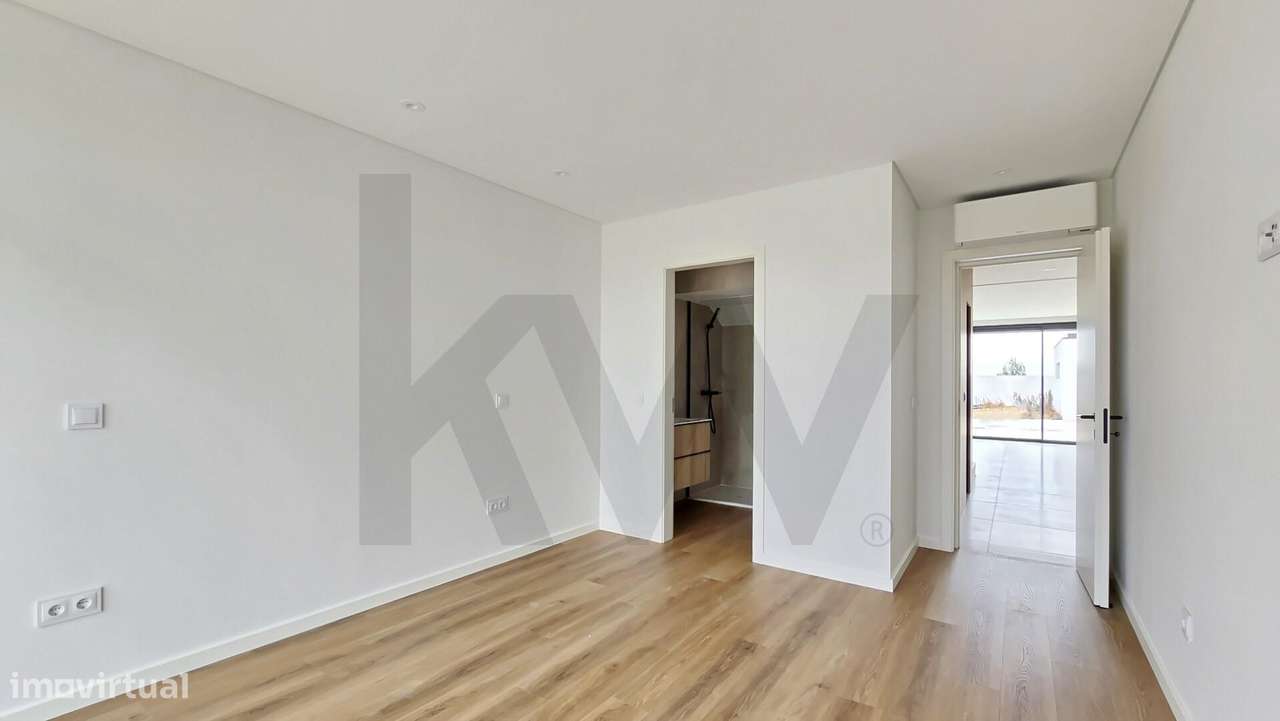 Moradia T4 – Arquitetura Contemporânea, Vistas para a zona da Ria de A - Grande imagem: 5/19