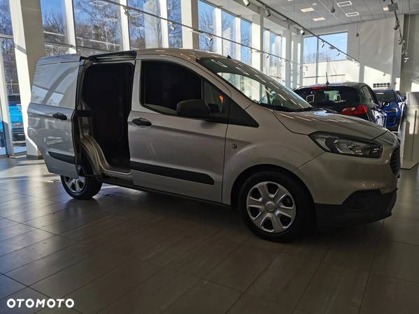 Ford Transit Courier - 5