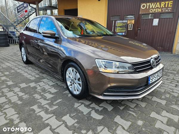 Volkswagen Jetta 1.8T SE - 1