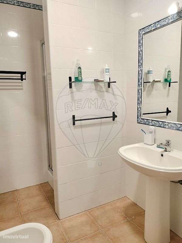 Moradia T5 para venda-9