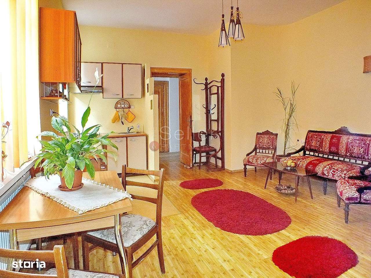 Imobil Piata Sfatului - Imagine principală: 2/20