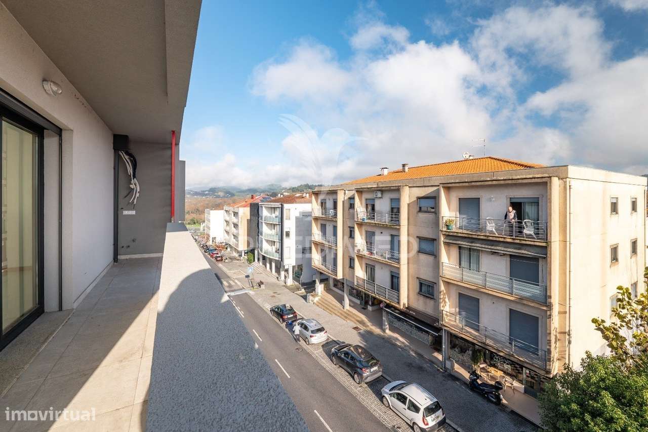 Excelente apartamento T3 no centro de Arco de Búlhe, Cabeceiras de...-24