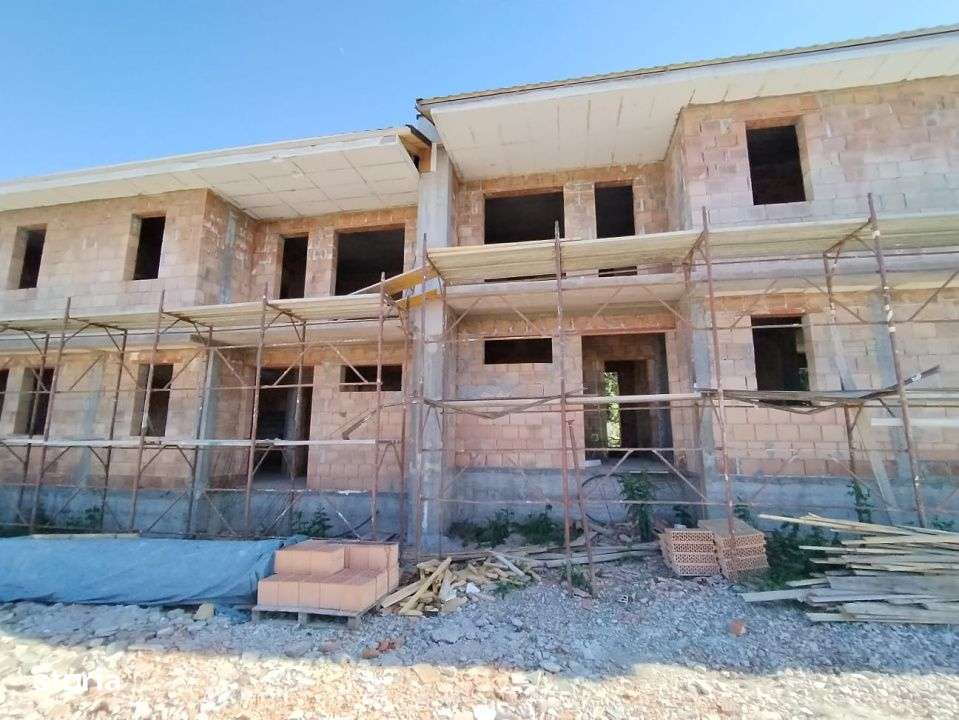 Duplex de vanzare, Zona Urusagului, 120mp utili - Imagine principală: 2/11