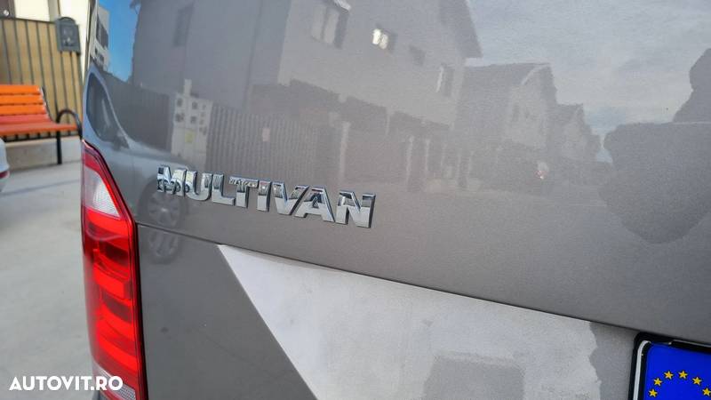 Volkswagen Multivan - 13