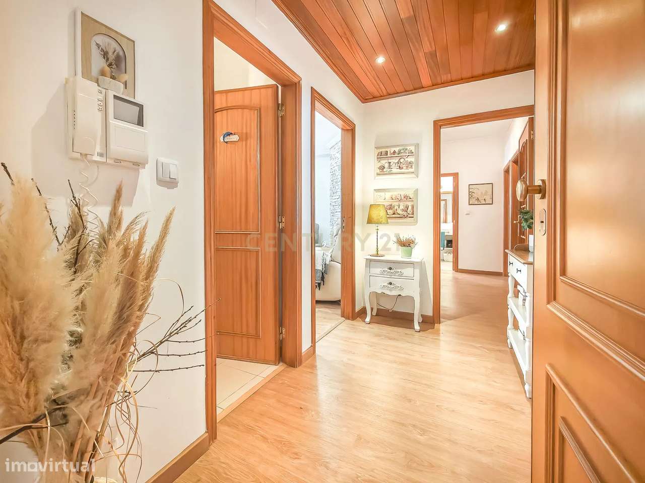 T3 Renovado | Abóboda| Espaço, Conforto e 2 Casas de Banho para a sua-5