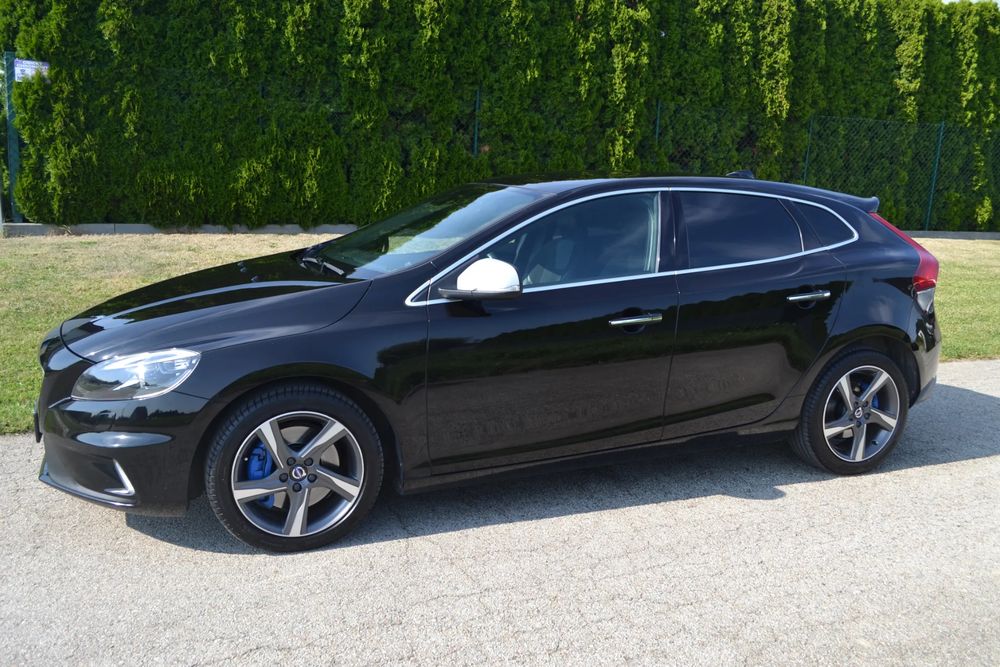 Volvo V40 II (2012-) T3 Drive-E R-Design Momentum 2016