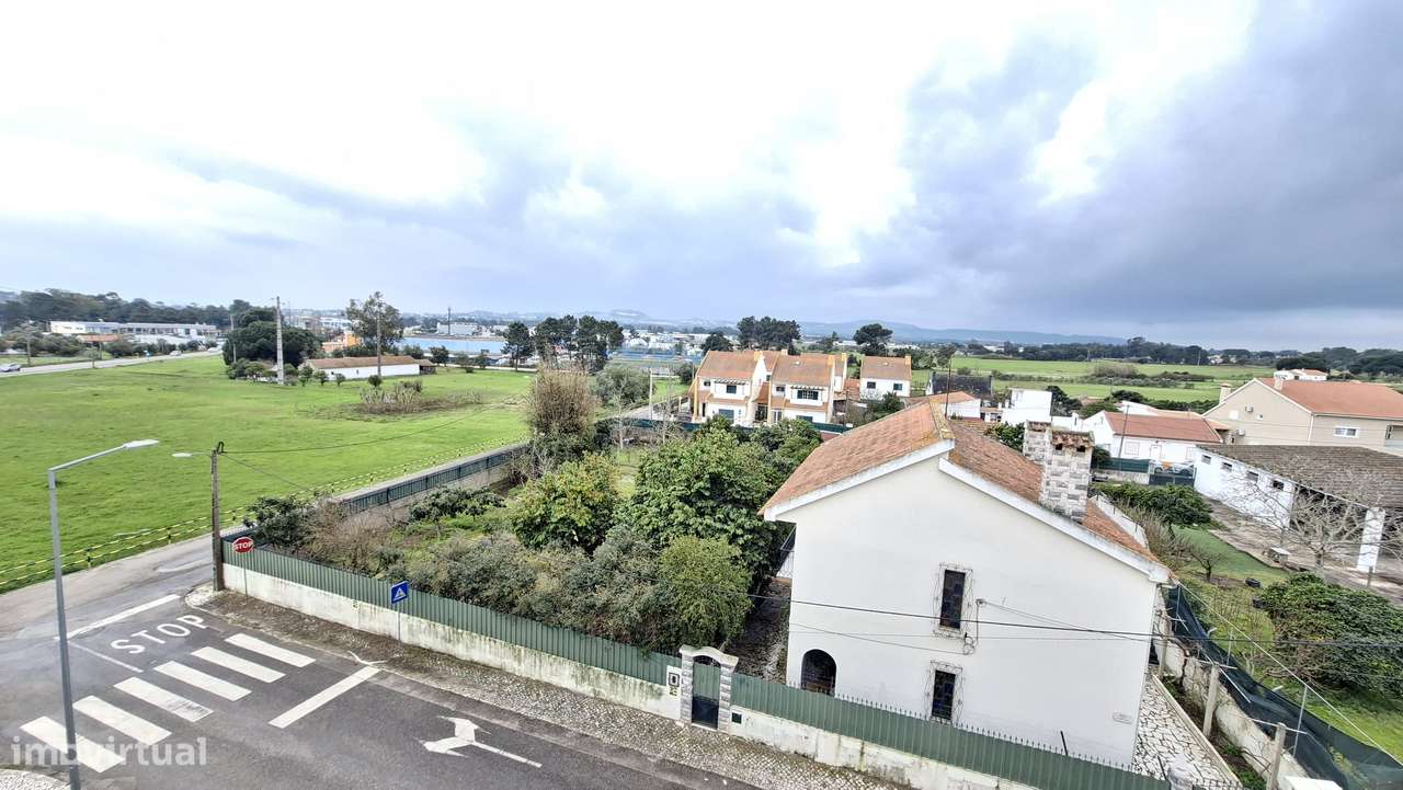 Apartamento T4  com 196m2 no Pinhal Novo.-19