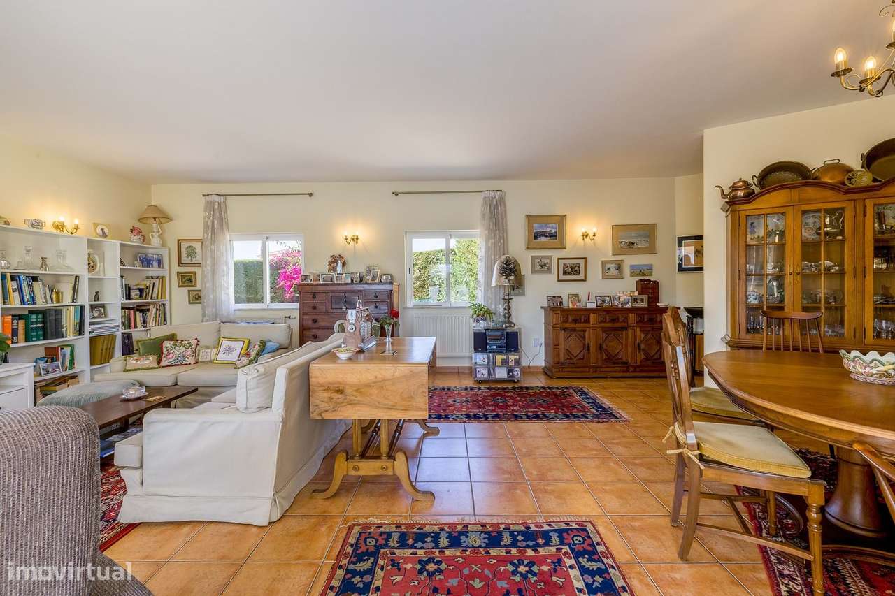 MORADIA TÉRREA V4 COM PISCINA PARA VENDA NO SARGAÇAL-6