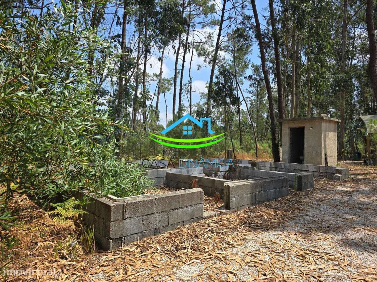 Terreno com 8.369 m² e possibilidade de construção – Arazede, Mon-11