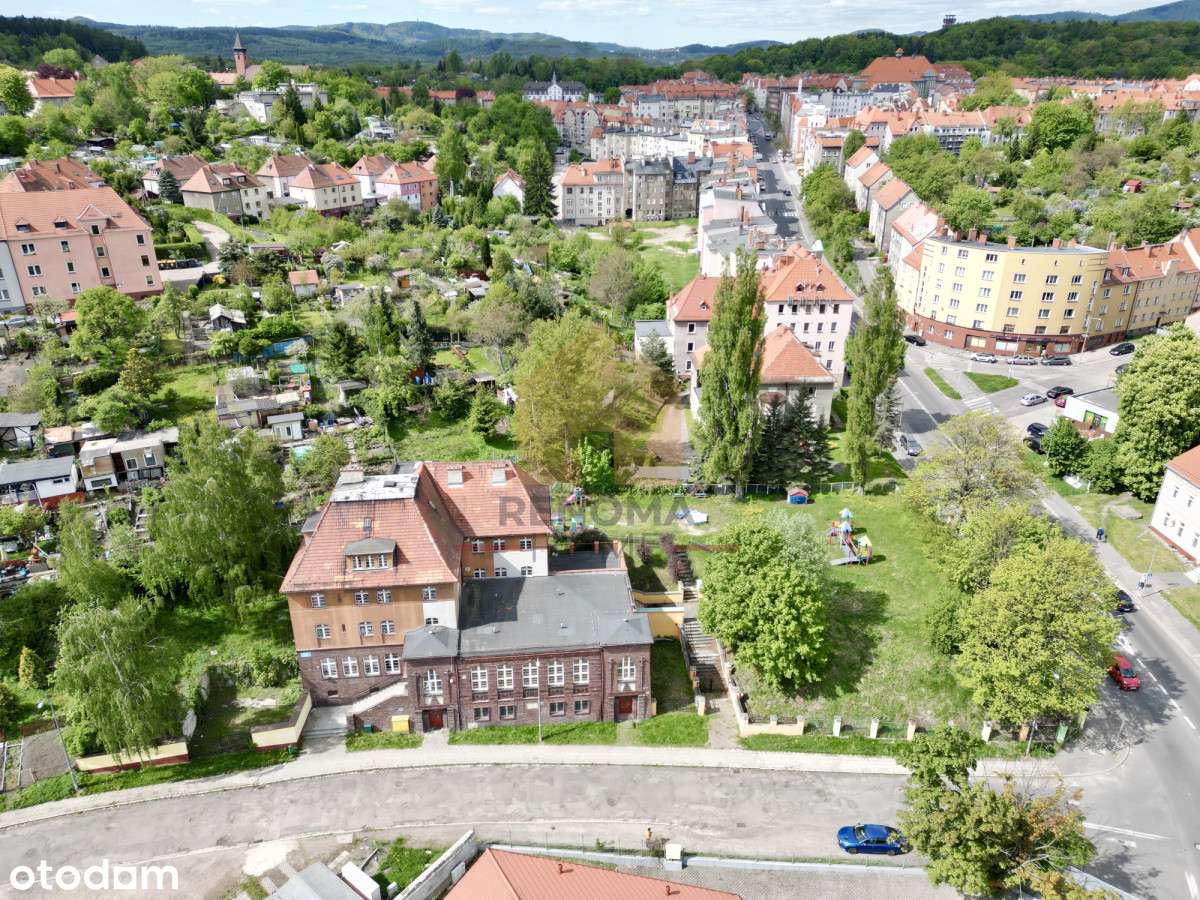 Budynek użytkowy 859 m² | Wałbrzych | inwestycyjny