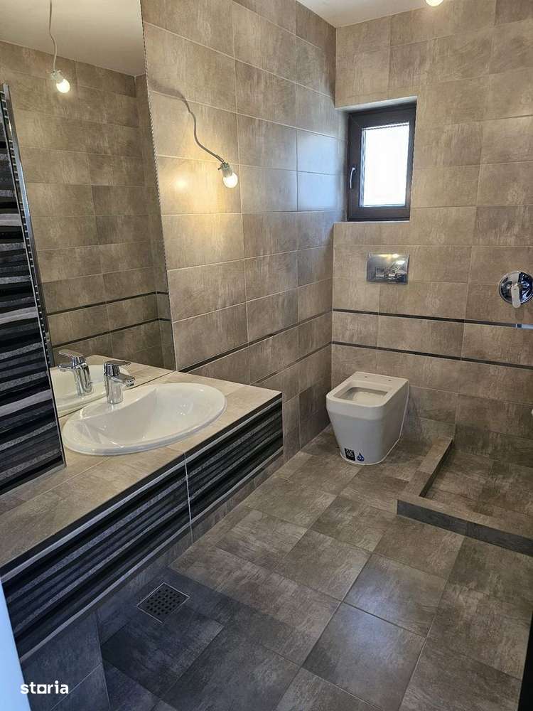 Vilă deosebită cu vedere panoramică la Munții Bucegi – Bușteni, str. C-16