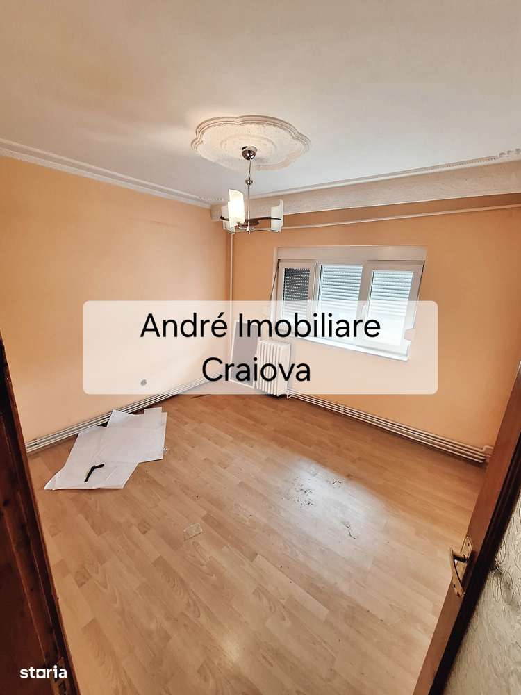Apartament 2 decomandate în Craiovița Nouă,centrală termică - Imagine principală: 3/7