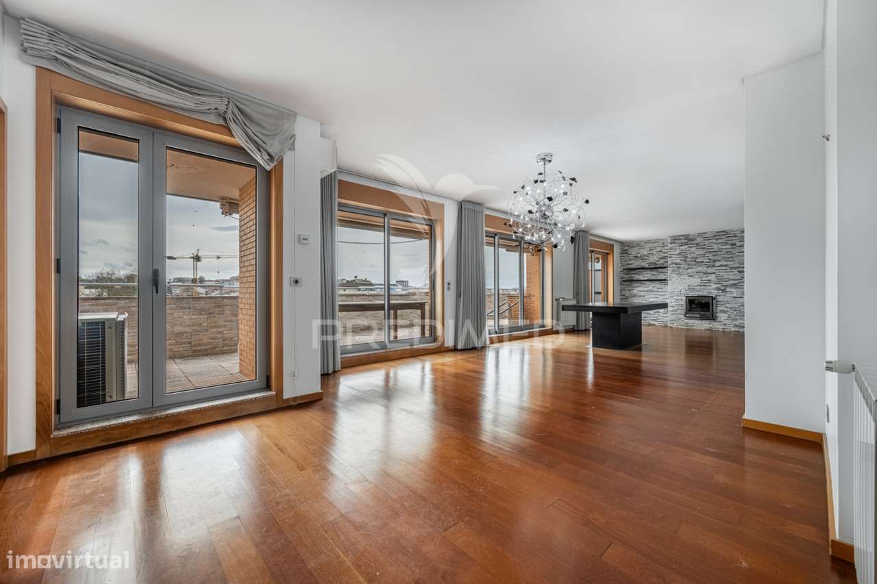 Apartamento T5 c/ terraço privativo - Porto - Grande imagem: 2/40