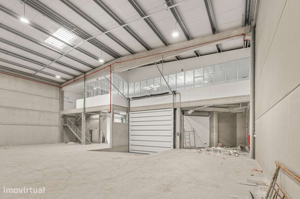 Armazém à venda , Quinta de Matos-6