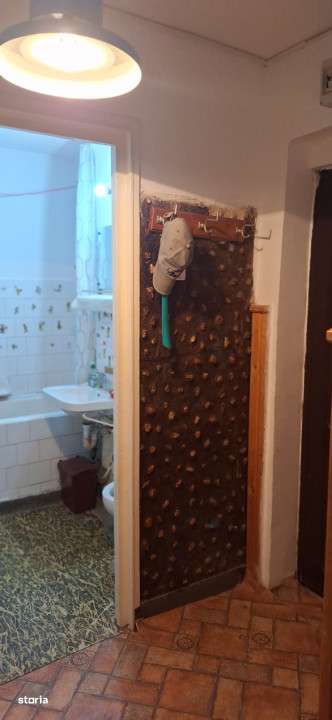 Apartament 2 camere, decomandat, Rogerius, Str. Iza.-8