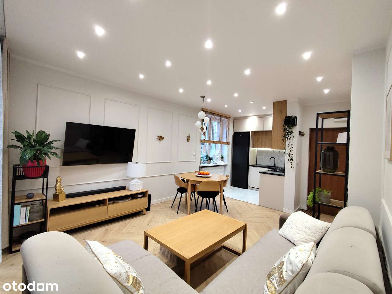 Umeblowane mieszkanie: 50 m2, 1 piętro, ogrzewanie miejskie, balkon - Pełny obrazek: 2/8