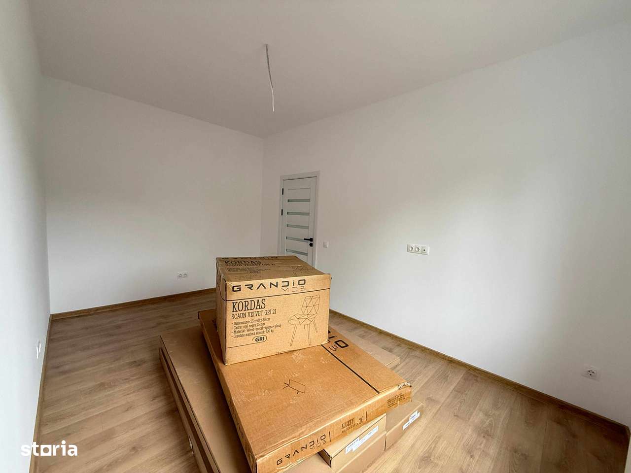 Vand apartament cu 2 camere, bloc nou, etaj 2 - Livezeni-5