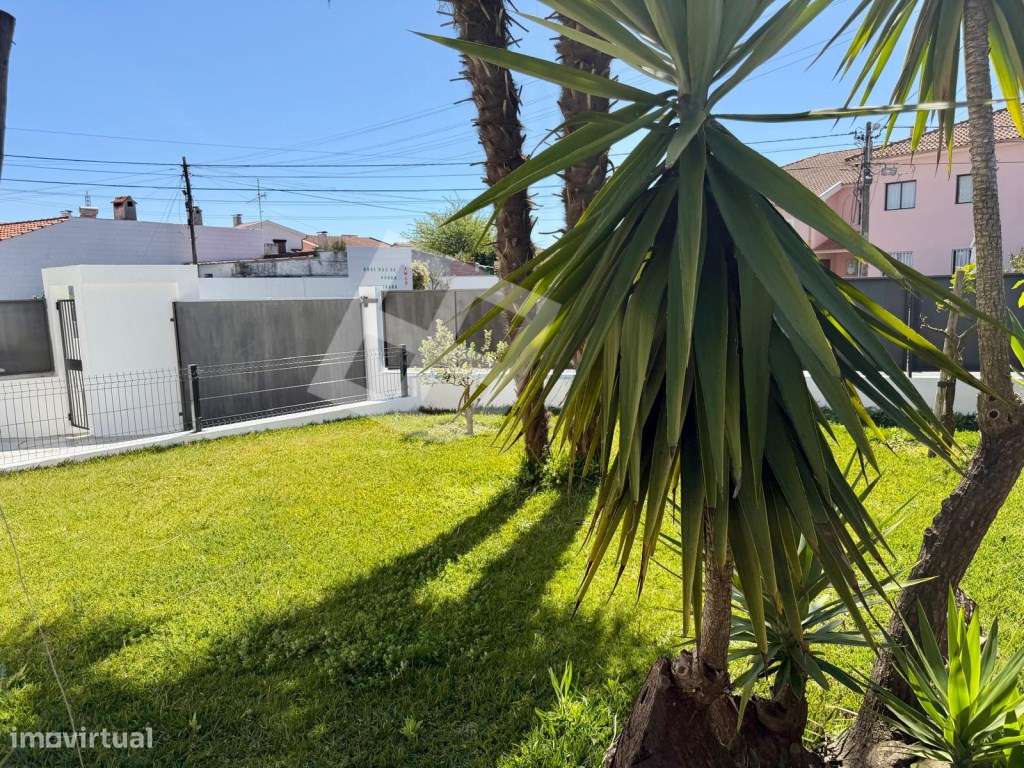 Moradia T4 Isolada - Patela | Aveiro - Grande imagem: 3/47