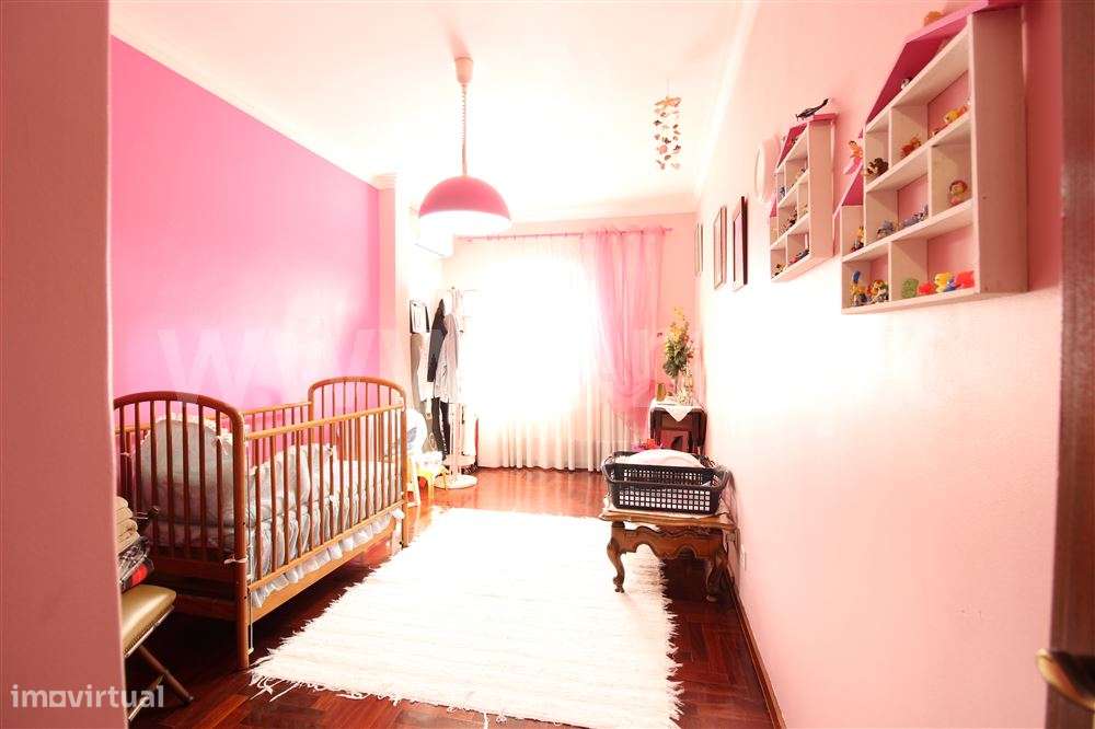 Moradia Geminada T3, Venda-22