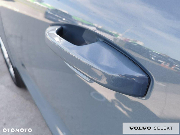 Volvo XC 40 - 33