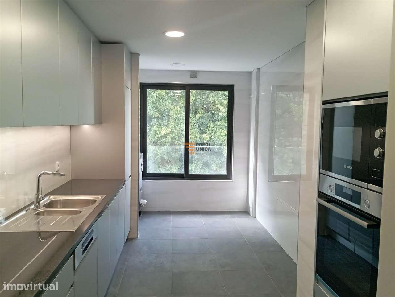 Apartamento T3 Venda em Cedofeita, Santo Ildefonso, Sé, Miragaia, São-11