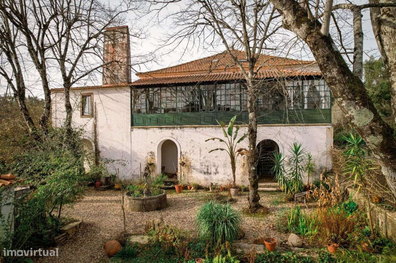 Casa senhorial, totalmente recuperada, em Cernache do Bonjardim - Grande imagem: 4/60