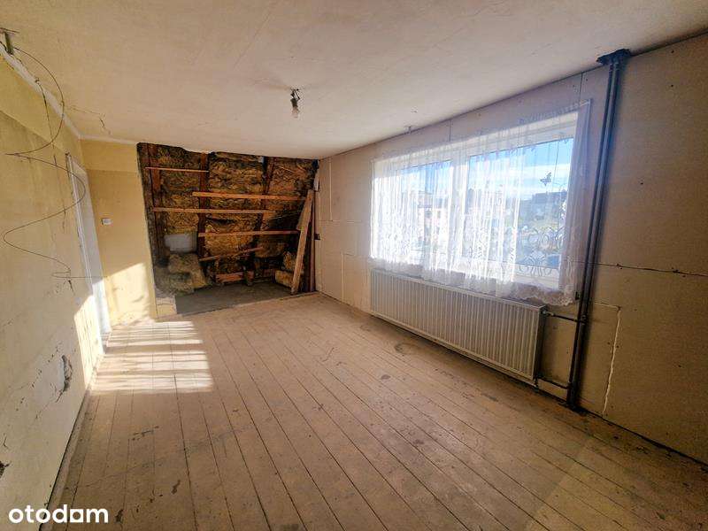 Ładna działka w centrum, a dom w gratisie!-7