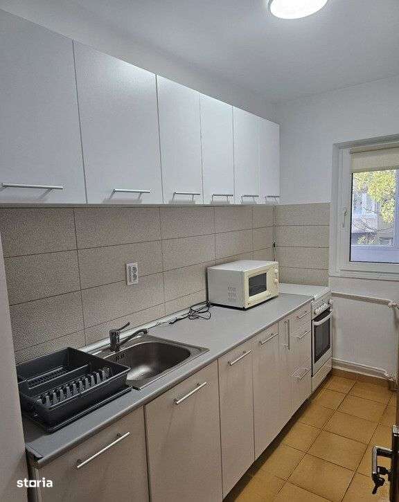 Garsoniera Parcul Tineretului - Timpuri Noi metrou - Imagine principală: 4/7