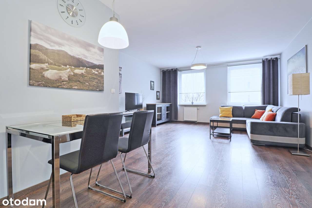 FAKTURA VAT - Wyposażone mieszkanie/biuro w ścisłym centrum - Pełny obrazek: 2/8