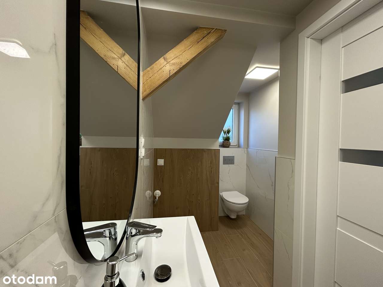 SUPER OFERTA! Urocze mieszkanie po remoncie z garderobą i piwnicą !-10