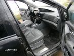 Dezmembrari  Ssangyong RODIUS  2005  > 0000 2.7 Xdi Motorina - 25