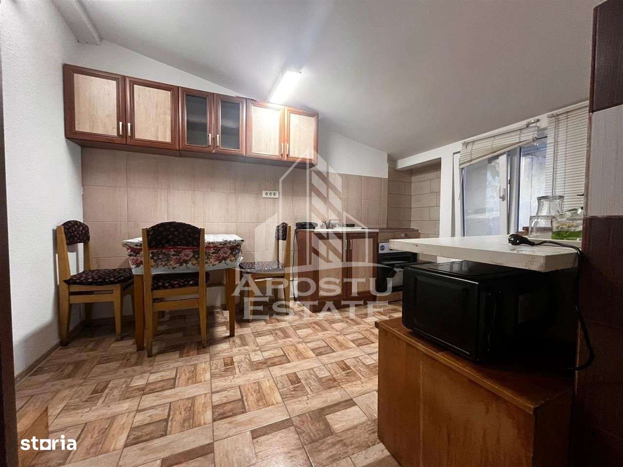 Apartament cu 2 camere, zona Sagului - Imagine principală: 2/7
