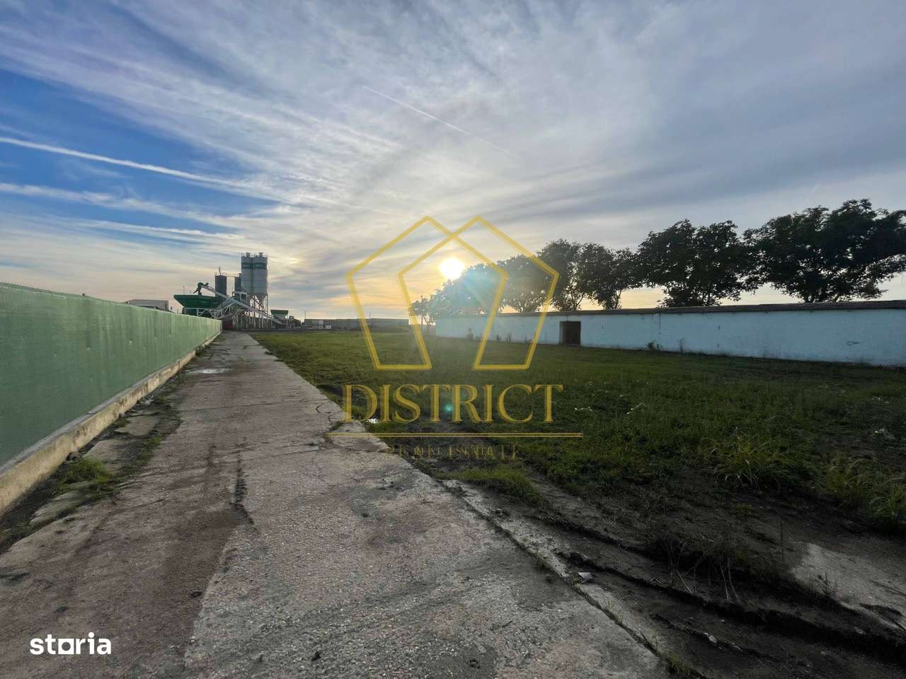 Teren de servicii si hale industriale | Giarmata - Imagine principală: 5/6