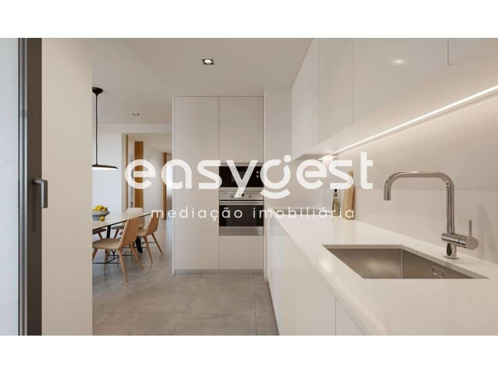 Apartamento T1+1 com acabamento de luxo, inserido e condomínio fechado - Grande imagem: 2/18