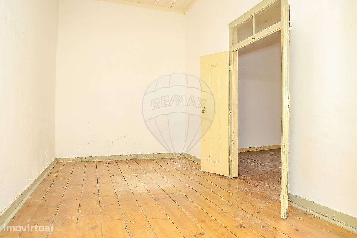 Moradia T6 para venda - Grande imagem: 4/33