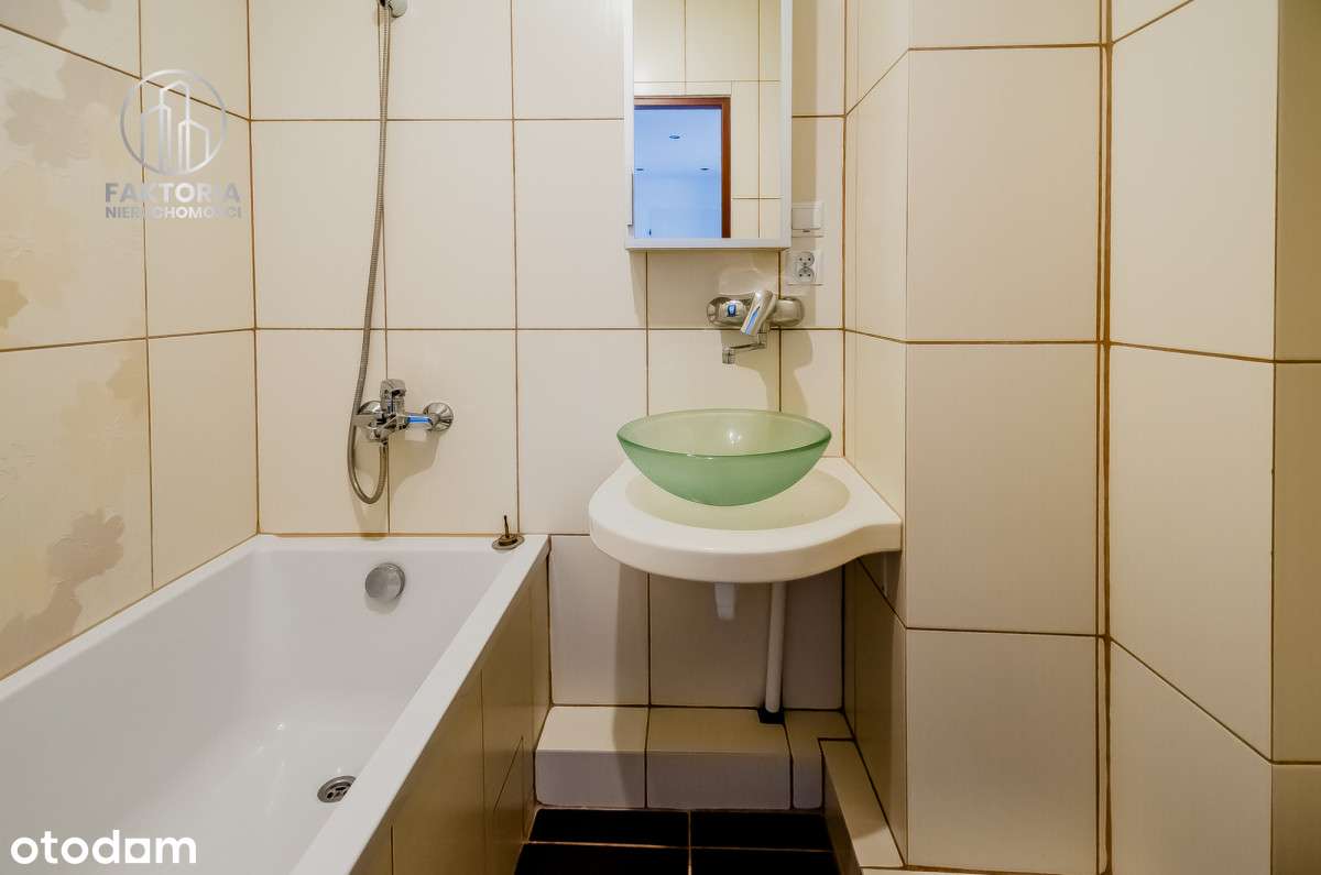 Pierwsze piętro. Gotowe do zamieszkania-11