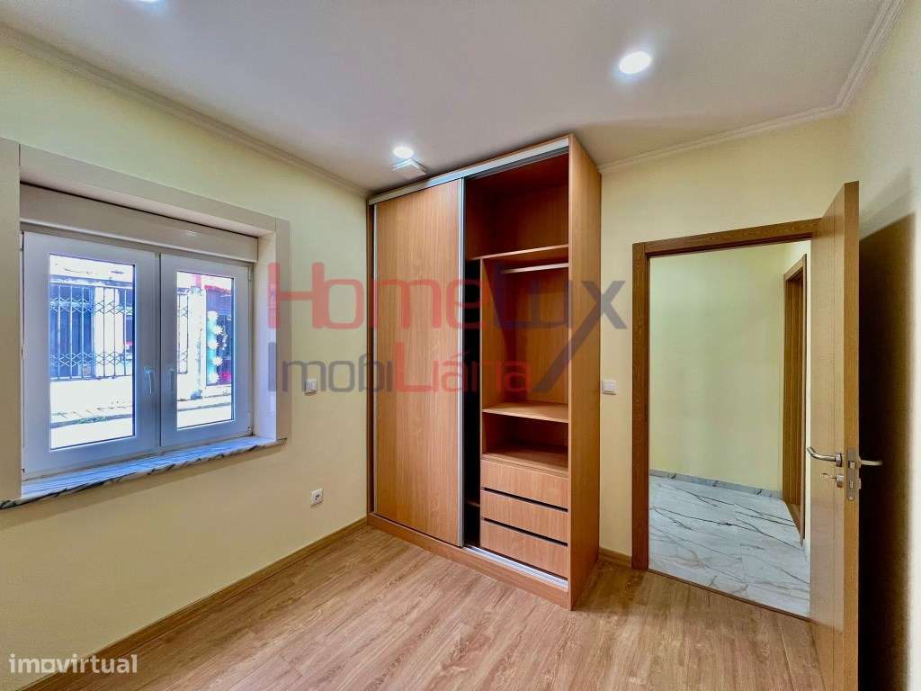 Moradia T4+1 em São Roque-0