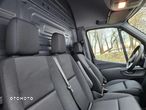 Mercedes-Benz Sprinter - 2